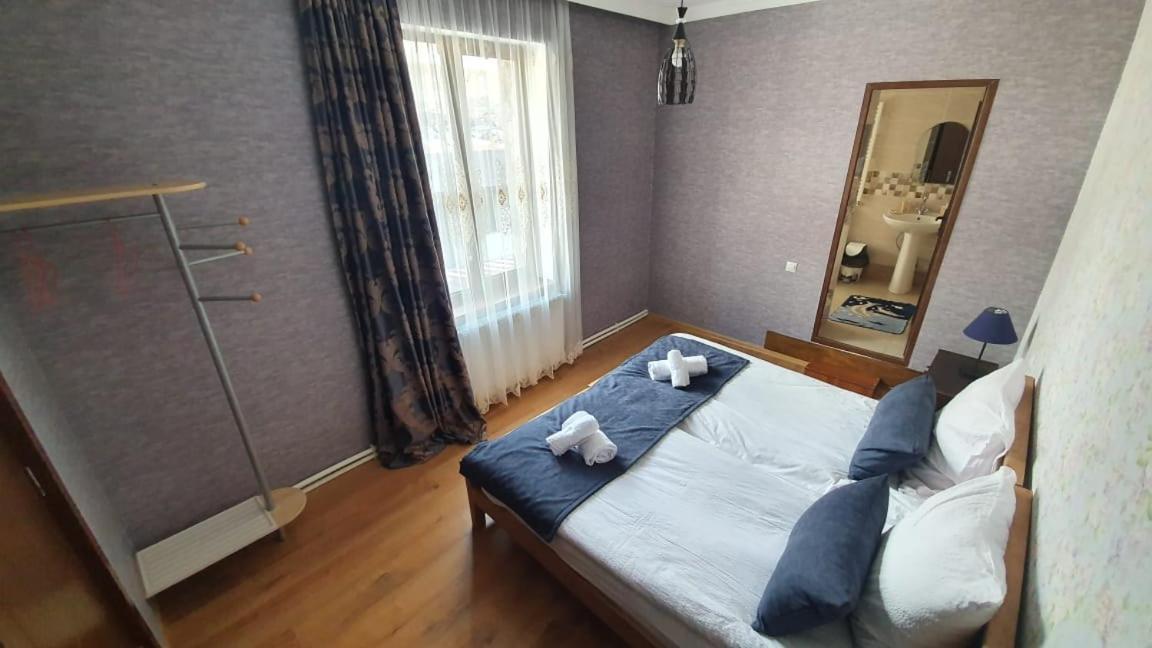 Guest House Sandro Kazbegi Chambre photo